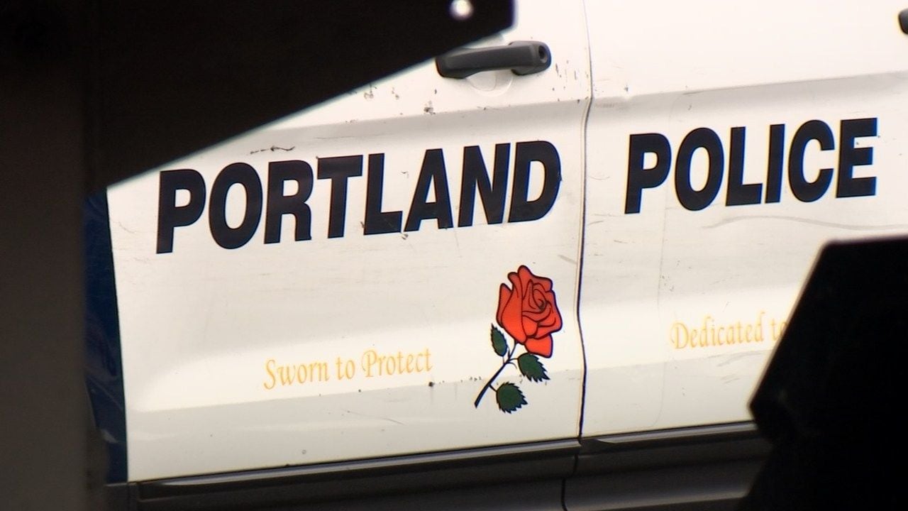 Cyclist Critically Injured in Collision With TriMet Lift Bus in Southeast Portland