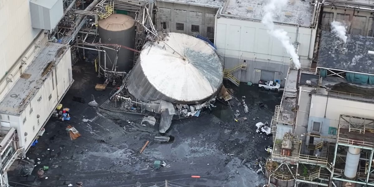 Death Toll Rises to 8 in Chemical Vat Implosion at Washington Paper Mill as Recovery Efforts Continue Death Toll Rises to 8 in Chemical Vat Implosion at Washington Paper Mill as Recovery Efforts Continue
