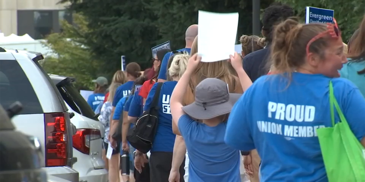 Evergreen Public Schools strike begins, delays first day back
