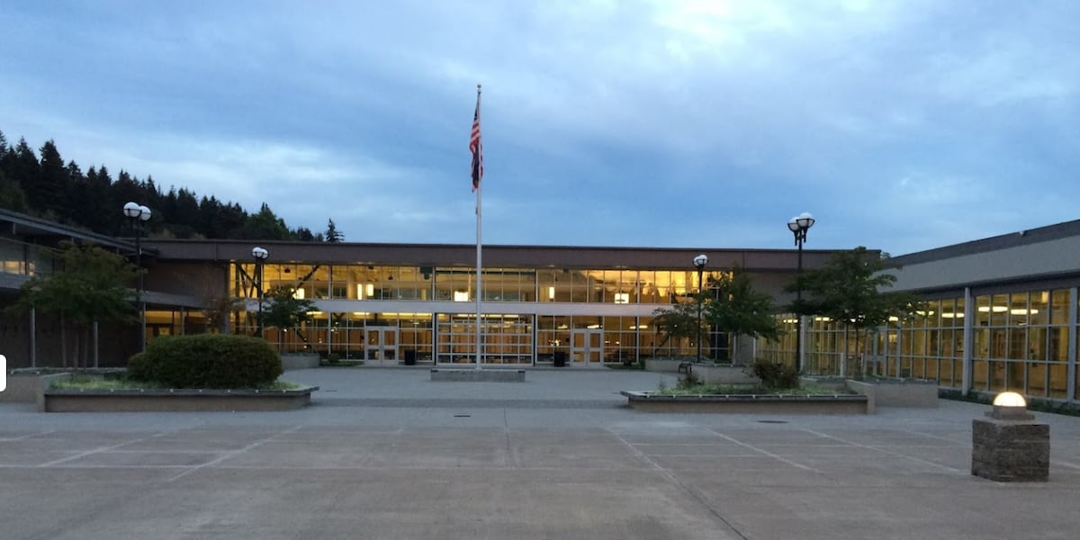 No credible threat found at Rex Putnam High School