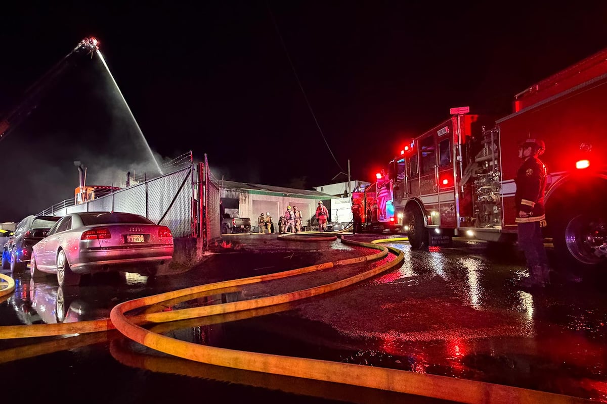 Angle Water Sensor Crews battle 2-alarm fire at northeast Portland auto shop