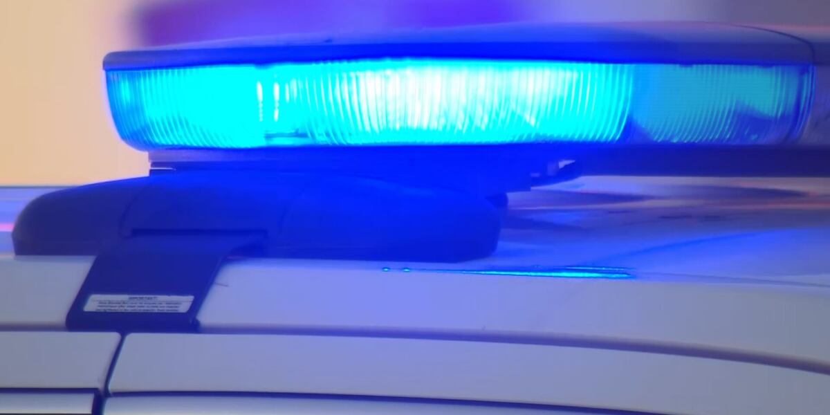 First Alert Traffic: Crash closes all northbound lanes on I-5