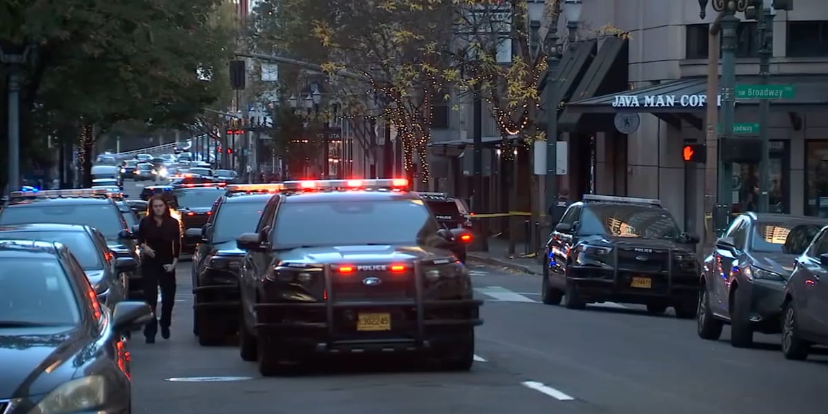 Photo: KPTV Portland Officer Fatally Shoots Box Cutter Suspect in Downtown Area
