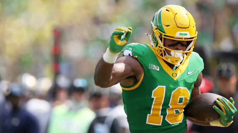 No. 7 Oregon routs Montana State 59-13 in the season opener