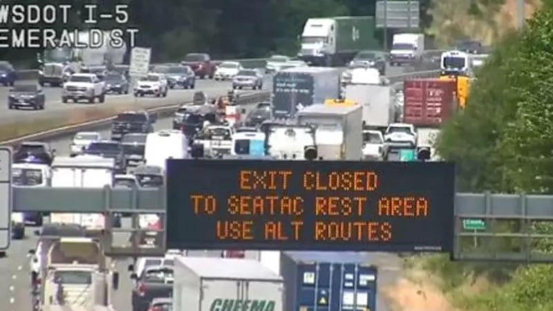 Suspect identified in deadly I-5 stabbing, shooting in Federal Way