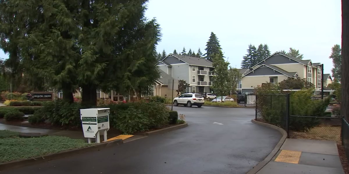 Coverage image for: Police: Person killed after firing at officers at Canby apartment complex