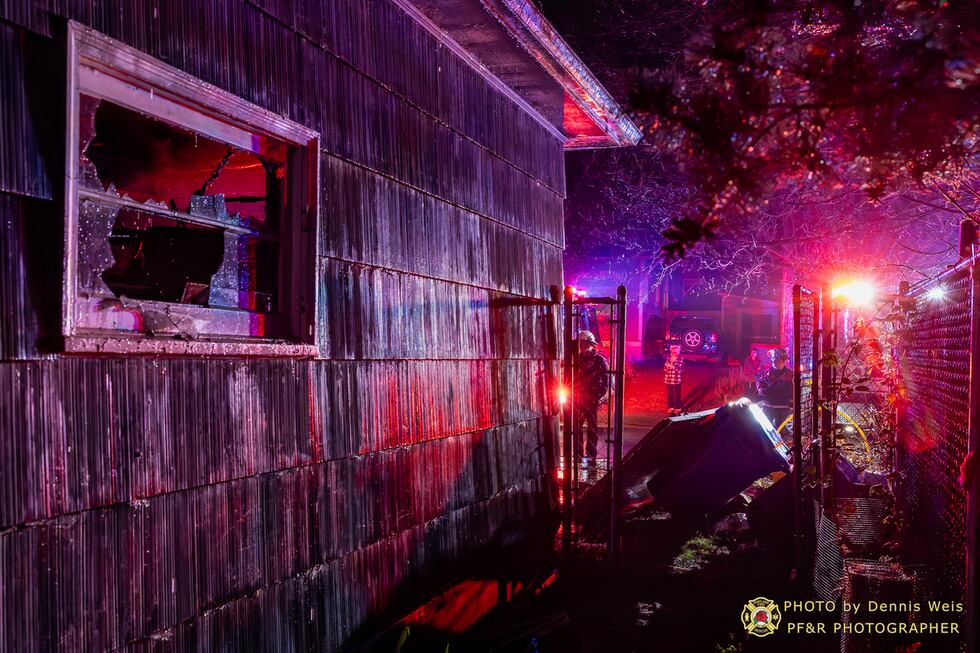 Garage fire in SE Portland