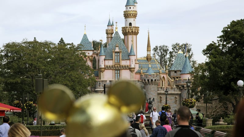 File: Disneyland tower